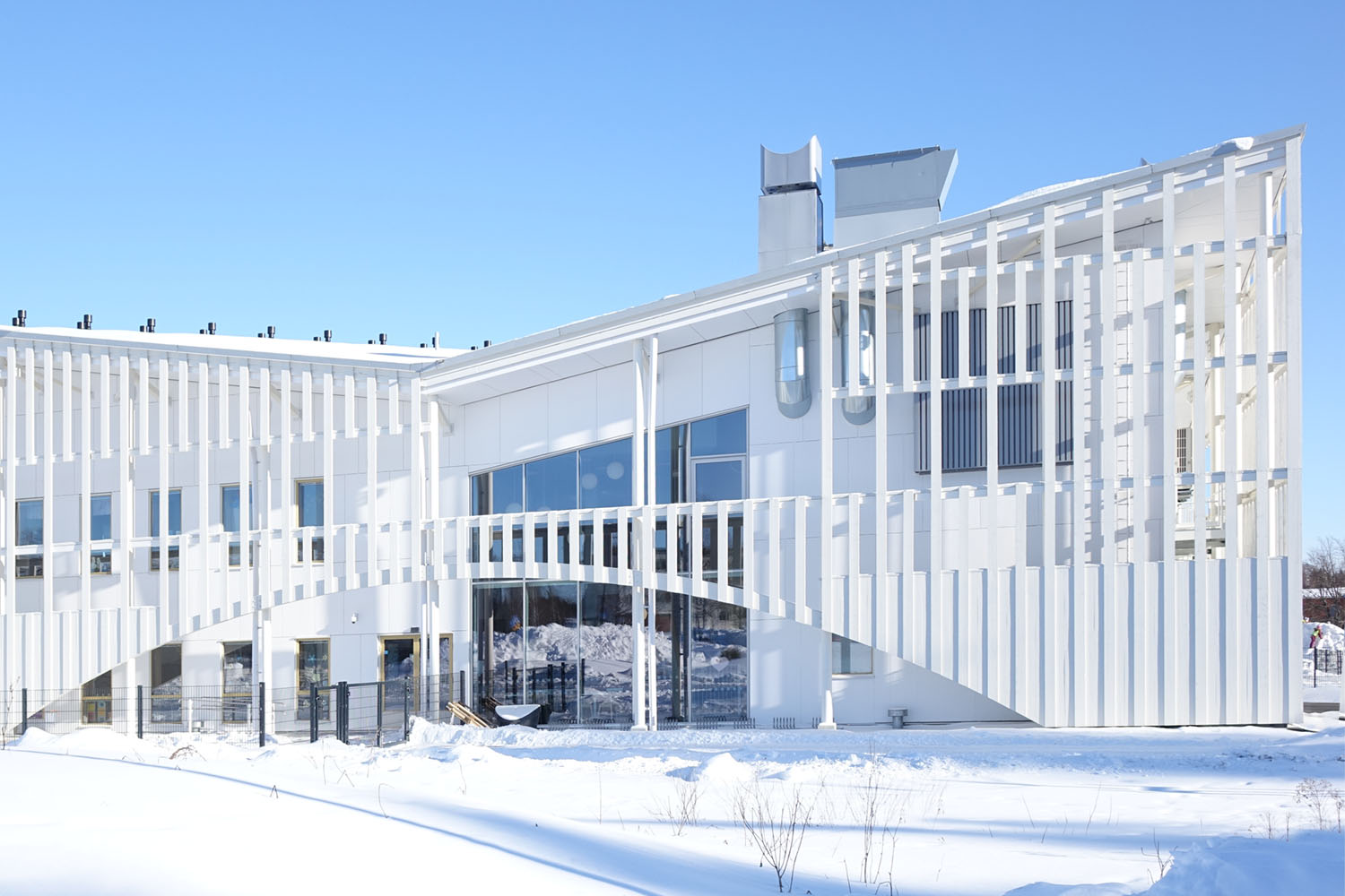Mastervent referenssi Nikkilän päiväkodin keittiö ulkoasenteinen LTO-huippuimuri