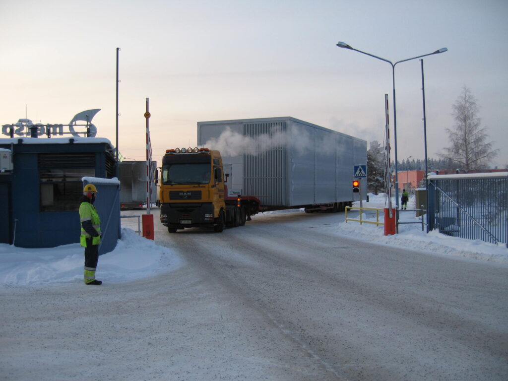 Ulkoasenteinen IV-valmiskonehuone